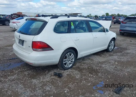 2014 Volkswagen Jetta Sportwagen 2.0L Tdi z USA, uszkodzony, nr VIN 3VWPL7AJXEM602315